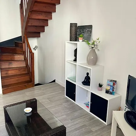 Casa Cocon -charmant T3-plages, Centre Ville- 4 Personnes *