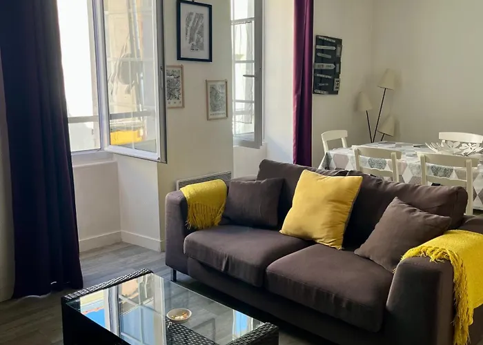 Casa Cocon -charmant T3-plages, Centre Ville- 4 Personnes *